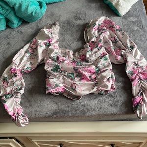 Floral sweet hearted neckline top